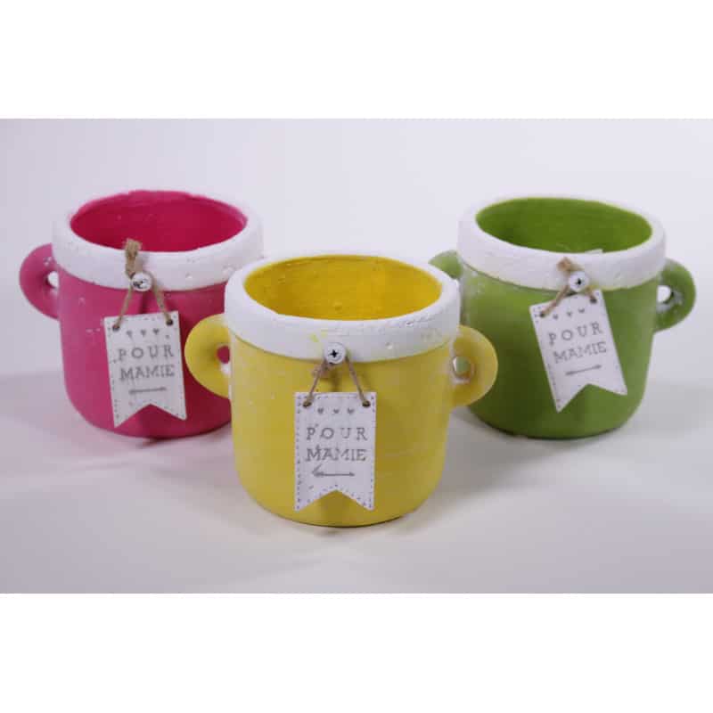 Pot rond à anses multicolors "Pour Mamie" D. 15,5 x H. 10,5 cm Pot rond à anses multicolors "Pour Mamie" D. 15,5 x H. 10,5 cm
