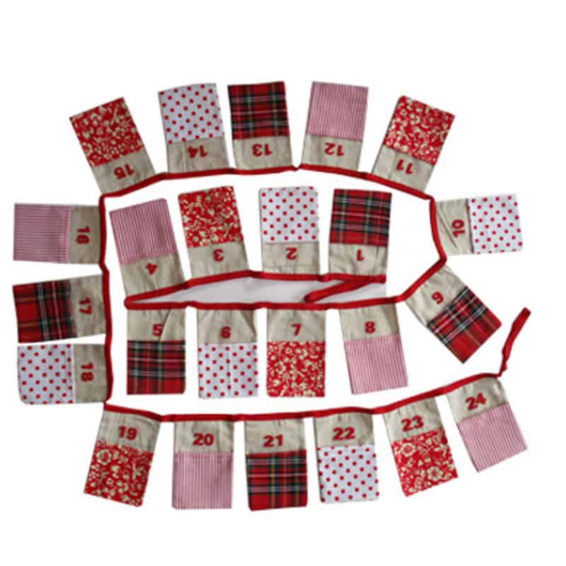 Guirlande pochettes de Noël - Grossiste fleuriste décoration vitrine Guirlande pochettes de Noël - Grossiste fleuriste décoration vitrine
