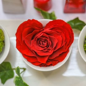 Rose éternelle forme cœur D.8cm - fleurs stabilisées cadeau