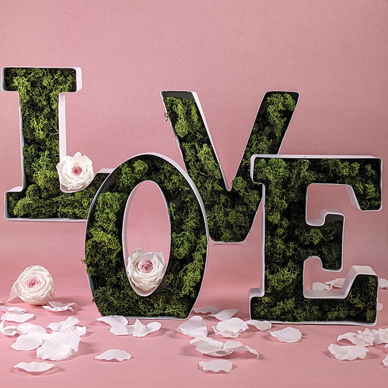 Lettres LOVE en métal - Grossiste fleuriste St Valentin décoration