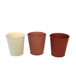 Cache-pot en zinc 3 tailles - Lignes relief