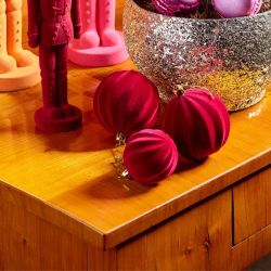 Paquet de 16 boules en tissu bordeaux - Noblio